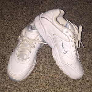 Ladies Size 7 Nike